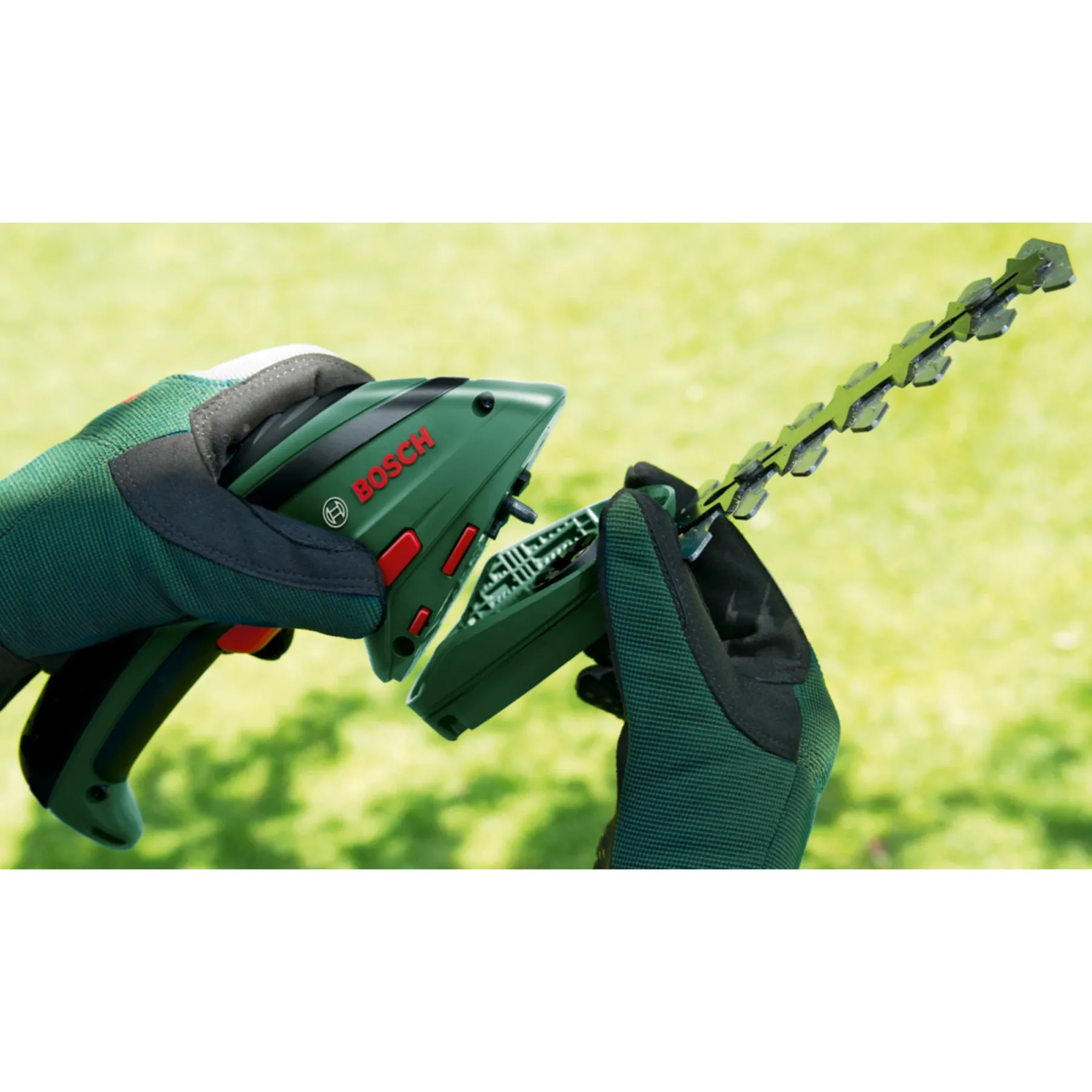 New Bosch MULTIKLIPPER 12,0 CM MED BATTERI OG LADER
