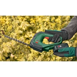 Clearance Bosch MULTIKLIPPER 20,0 CM UDEN BATTERI OG LADER