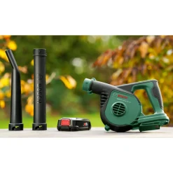 Clearance Bosch UNIVERSAL UNIVERSALLEAFBLOWER LØVBLÆSER 18,0 V UDEN BATTERI OG LADER