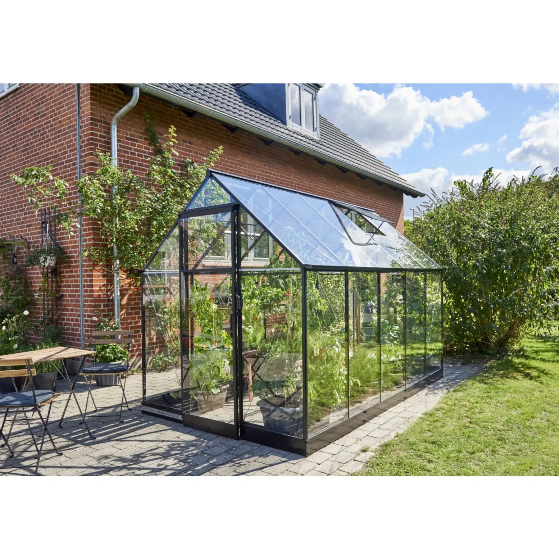 Clearance Halls QUBE 610 DRIVHUS 3 MM HÆRDET GLAS HELE BANER SORT 6,4 M2