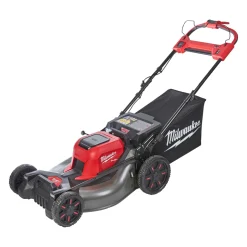 Clearance MILWAUKEE PLÆNEKLIPPER AKKU 18 V UDEN BATTERI OG LADER