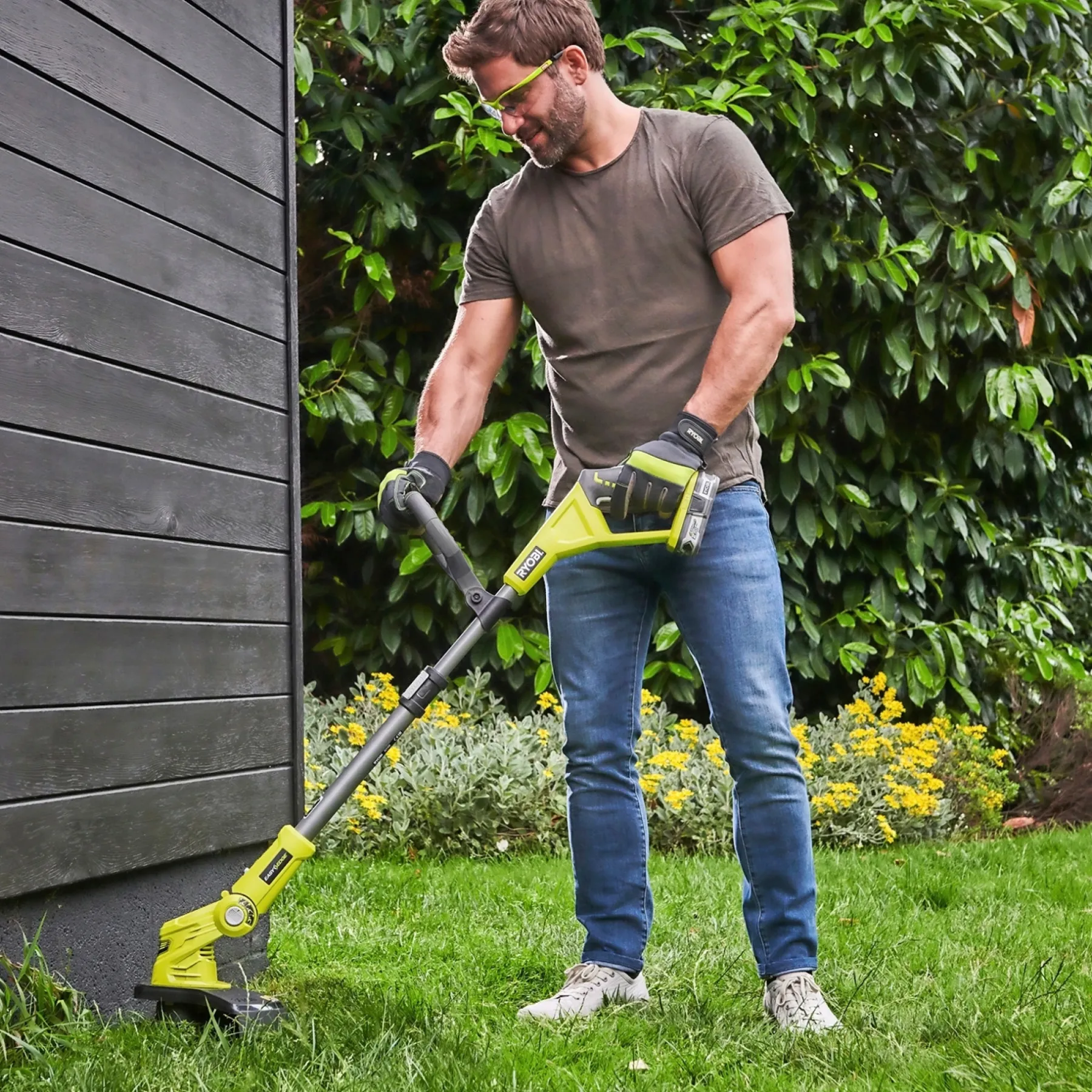 Clearance Ryobi OLT1832A GRÆSTRIMMER 30 CM 18 V UDEN BATTERI OG LADER